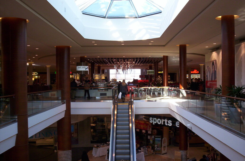 zara rockland center